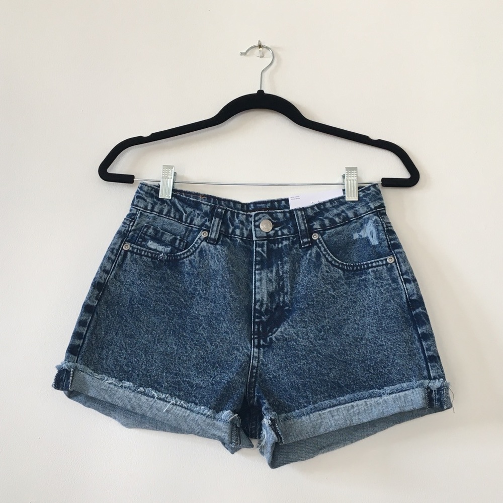 NWT Dark wash distressed mom denim shorts